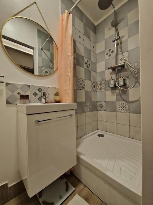 Studio Cosy - Coeur Du Vieux Lyon Lägenhet Exteriör bild